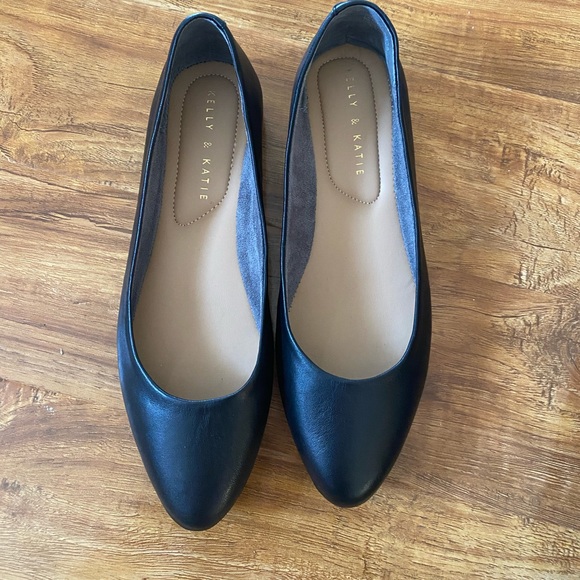 Black “flats” - Picture 1 of 4